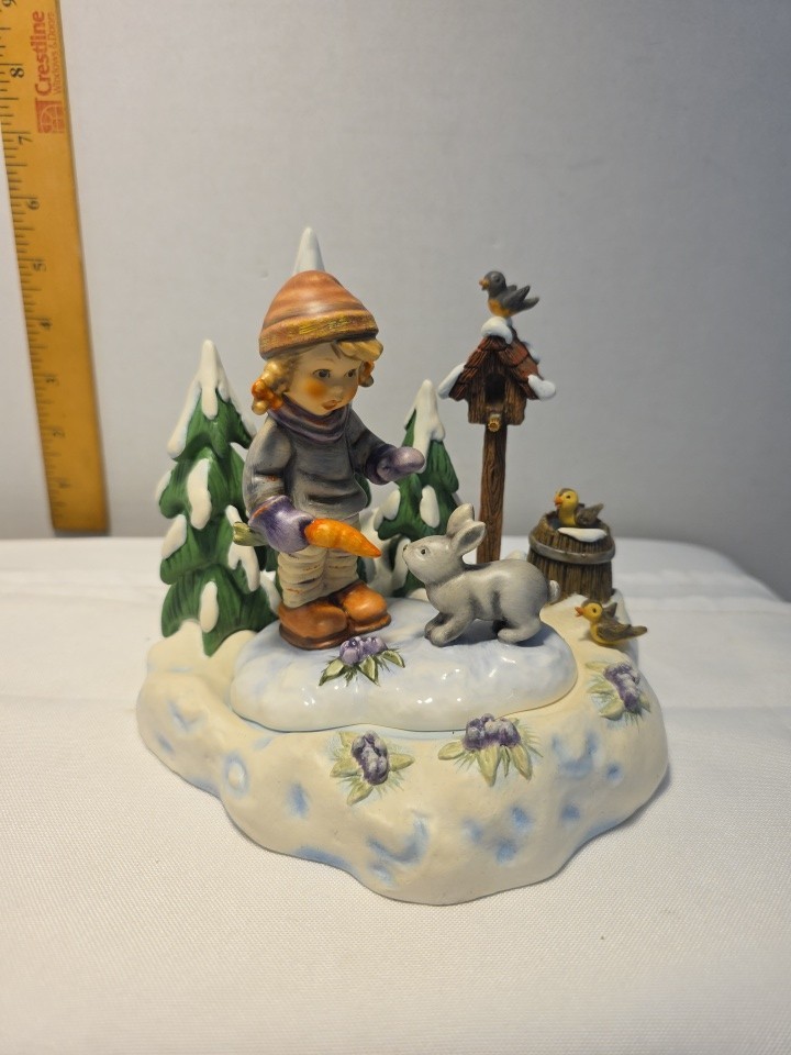 The Hummelscapes Collection Friendship in Bloom with Peaceful Offering Hummel
