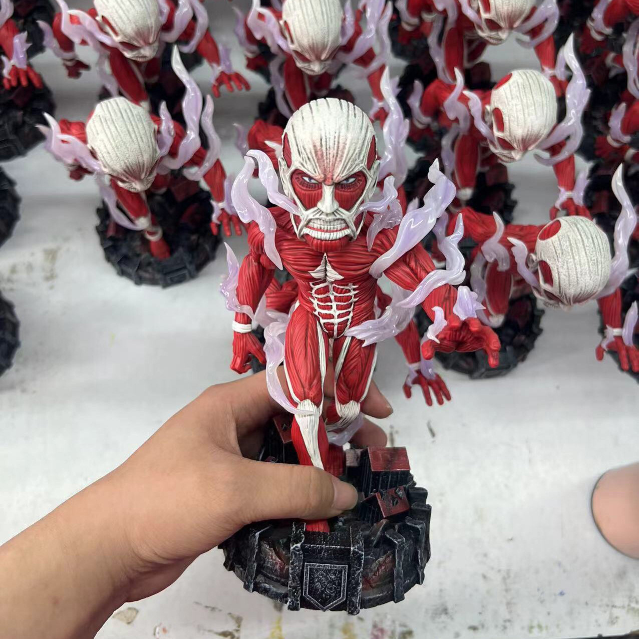 Colossal Titan Resin Warhead Studio Attack on Titan Figurine 19cm