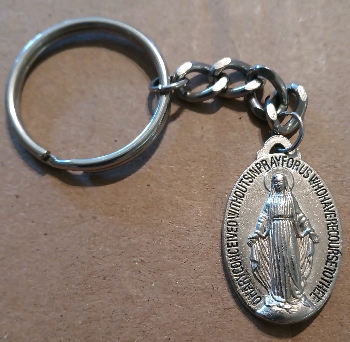 Vintage Miraculous Medal KeyChain Virgin Mary Catholic Silver Tone