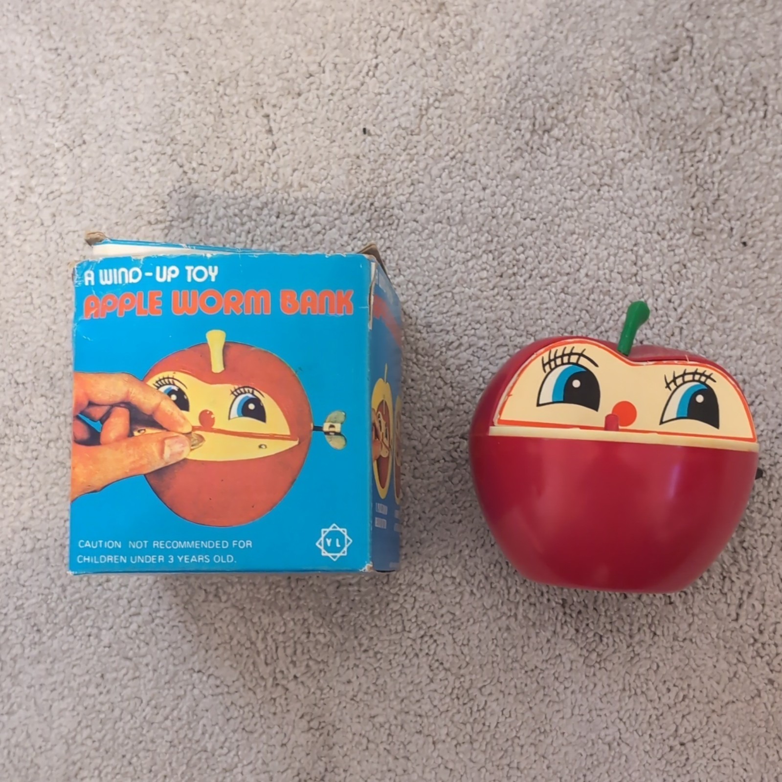Apple & Worm Saving Coin Bank Wind-Up Everlasting Toys Vintage
