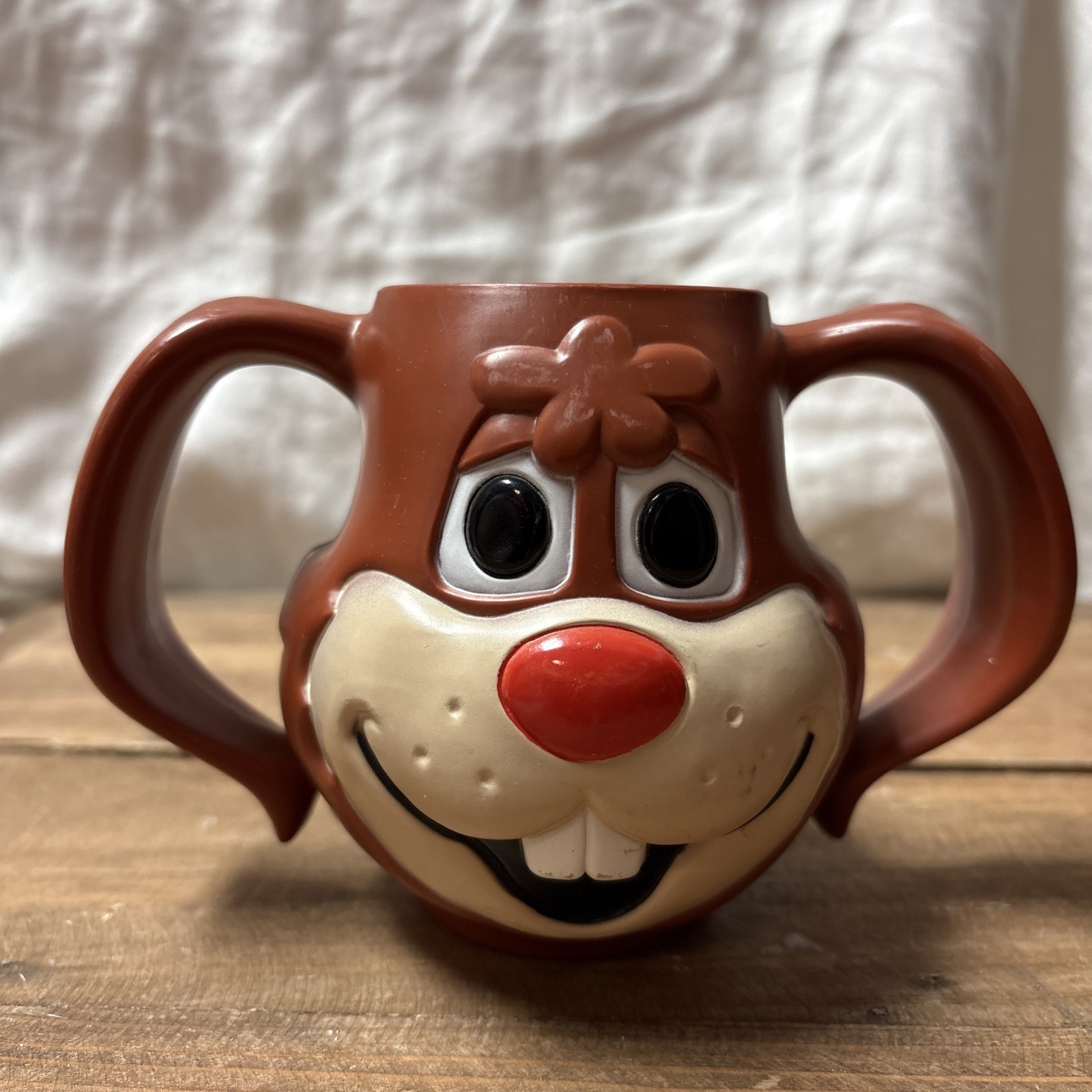Vintage Nestle Quik 12-oz Molded Plastic Bunny Rabbit Cup chocolate milk