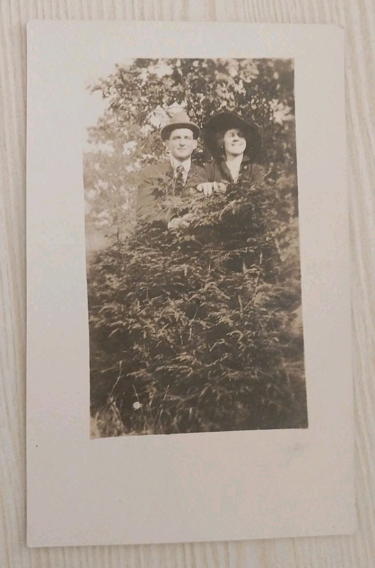 Antique RPPC Postcard 1910s 1920s Fashion Couple Man Woman In Hats Tree Bush VTG