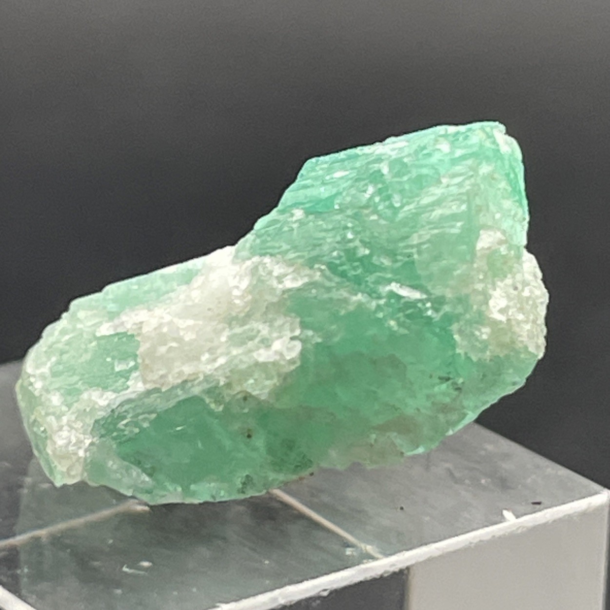 STUNNING GEM EMERALD THUMBNAIL CHITRAL,PAKISTAN 