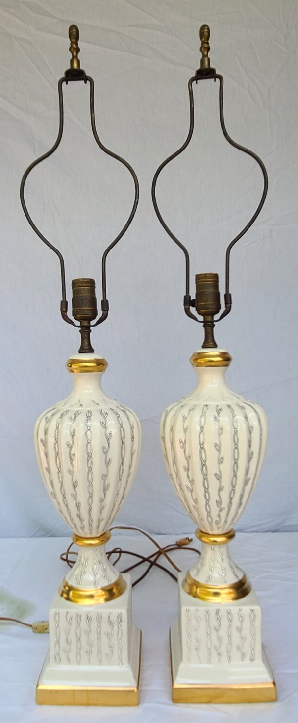 Pair Vintage Porcelain Ceramic Table Lamps Antique Lighting Hollywood Regency