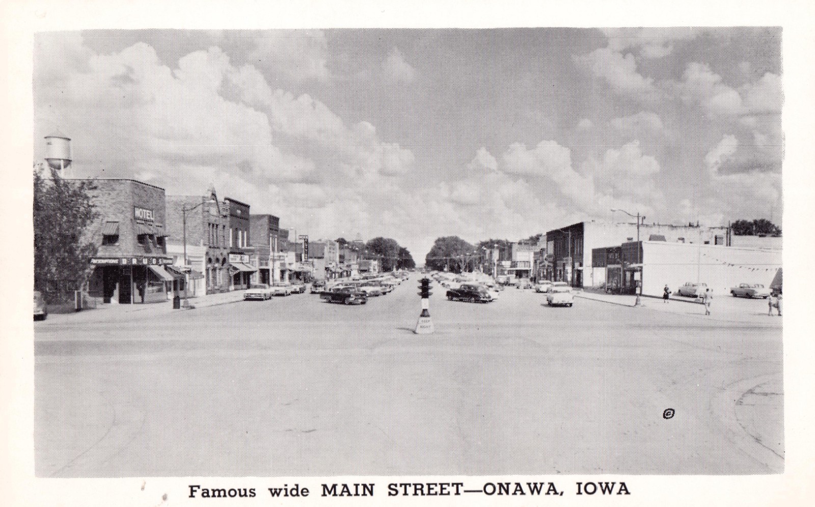 Postcard Main Street Onawa Iowa c 1920