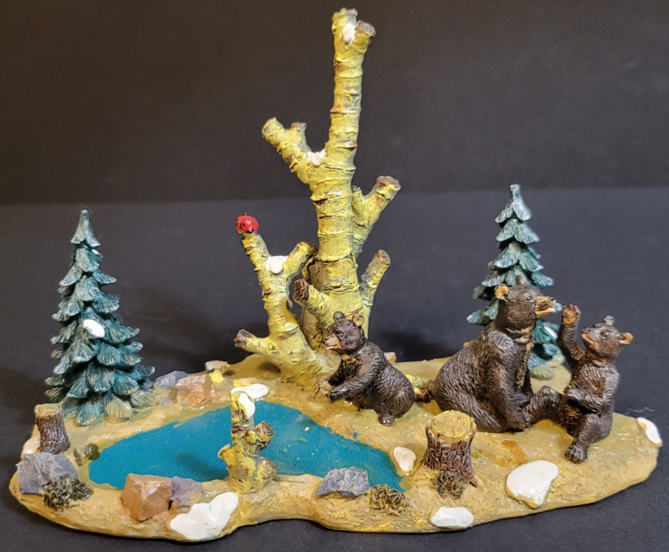 Lemax Christmas Village Town Mama Bear And Cubs 03341 Wilderness Animals Pond