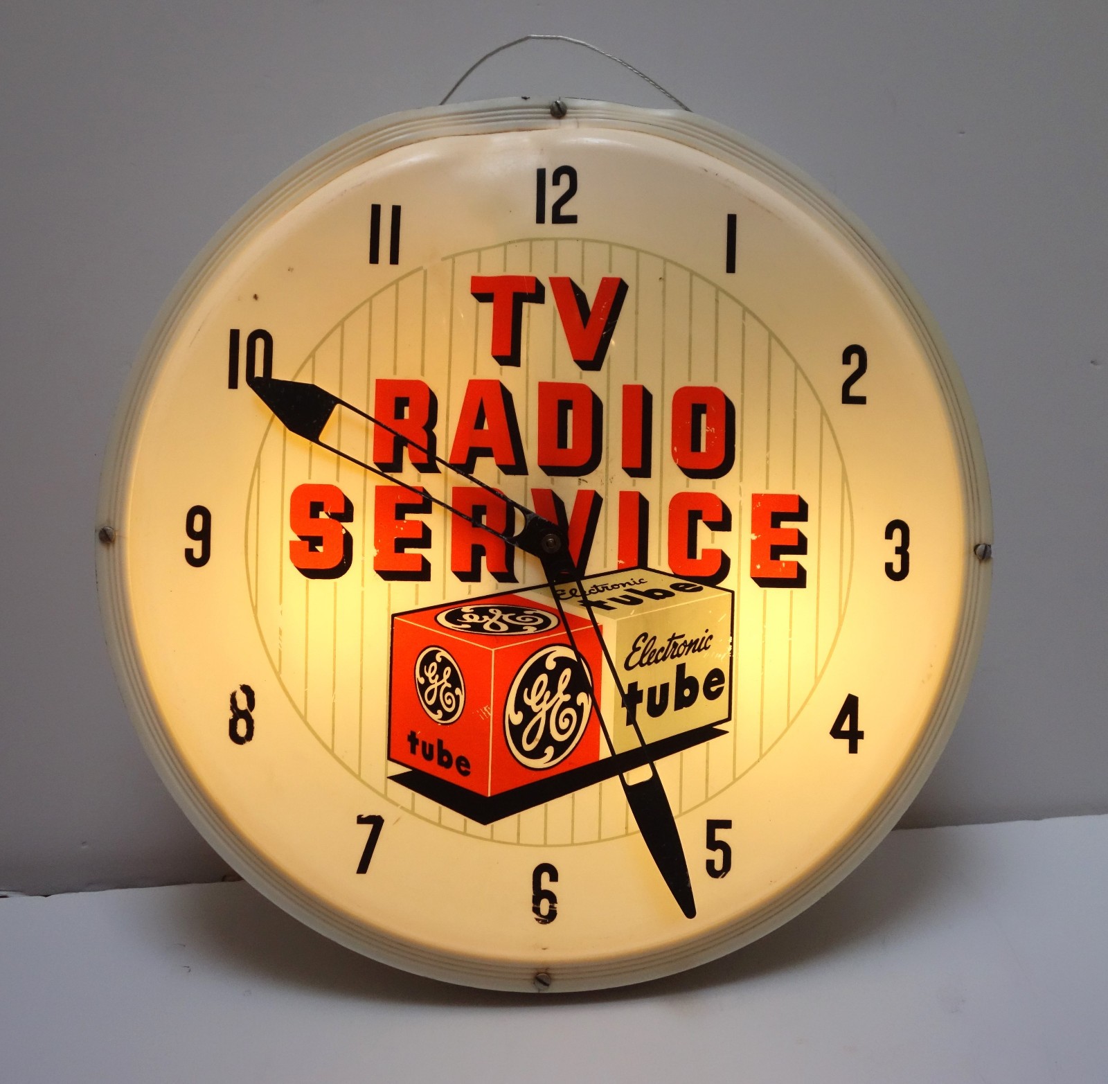 Vintage RCA TV Radio Service RCA Tubes Lighted Sign Clock Dealership Works