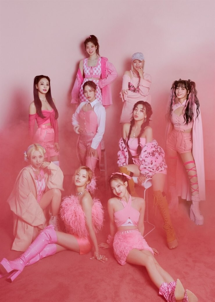 BEAUTIFUL TWICE 8X10 Photo