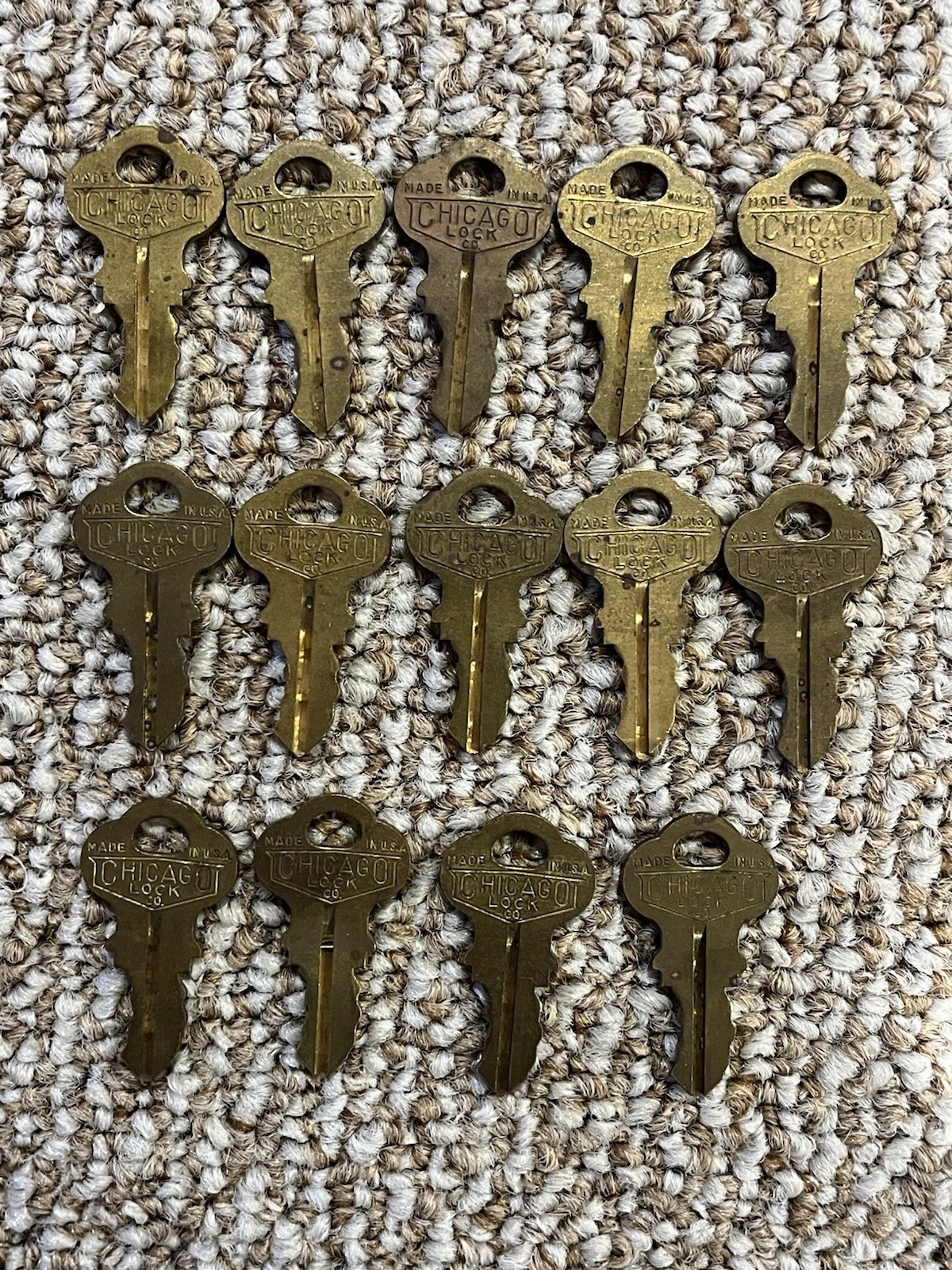 Lot of 14 Vintage Chicago Lock NC591 Gumball Machine Key Cabinet Used