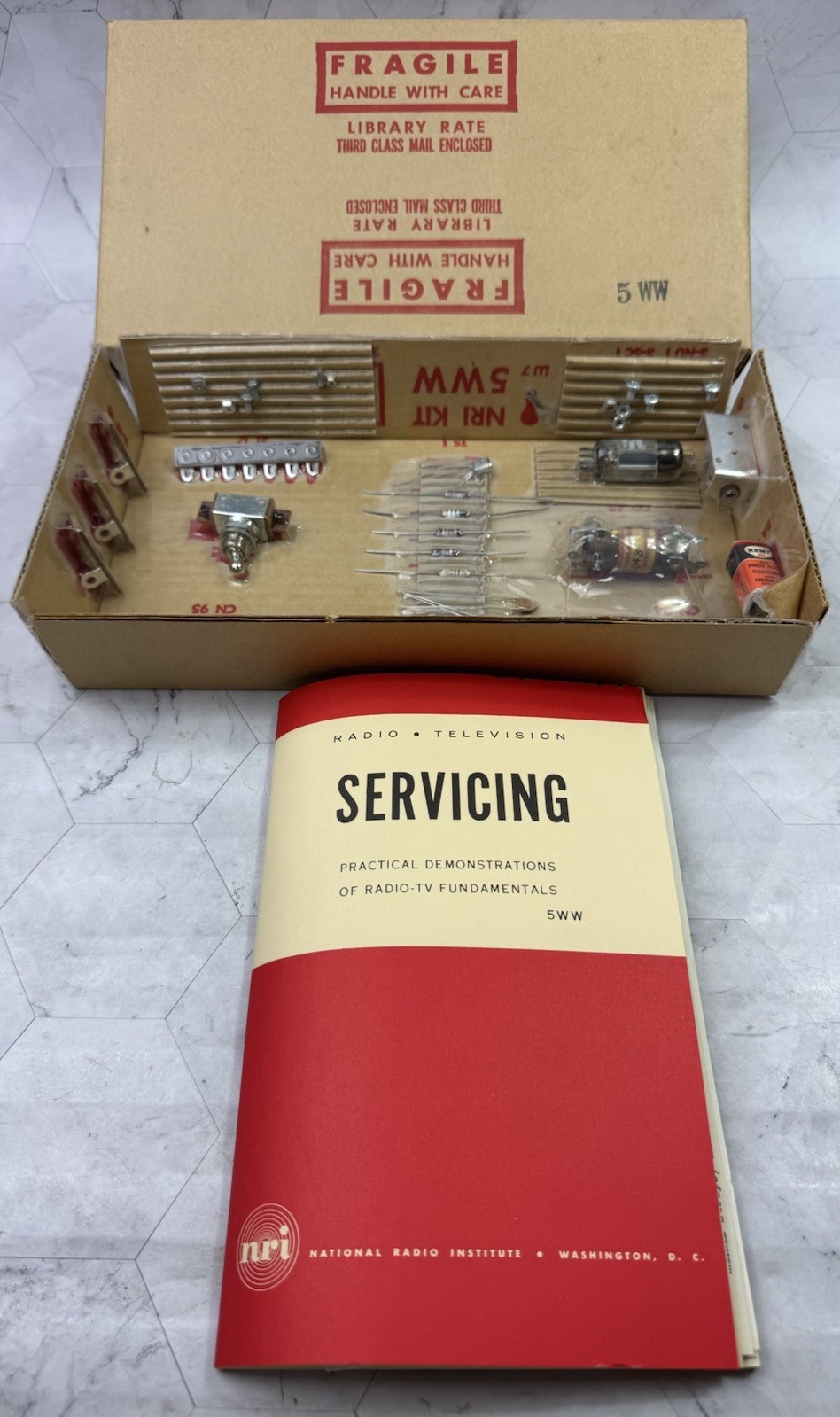 Vintage 1950s NRI National Radio Institute Kit 5WW Radio TV Servicing Unbuilt