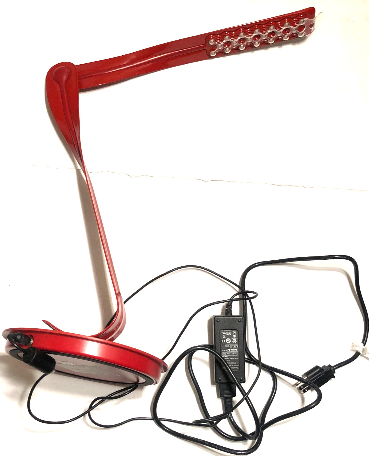 Herman Miller 2007 Nos Leaf Table Desk Lamp in Red by Yves Behar  Moma adjustabl