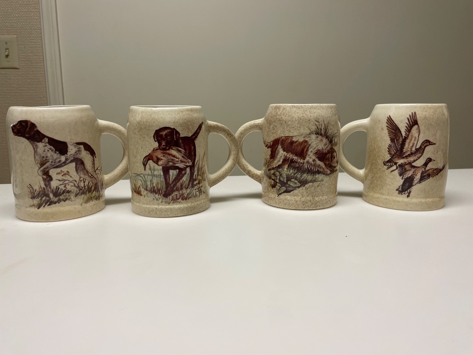 Vtg Stoneware Hunting Dog Mug Set 4 Lincoln Creative Crafts Tomahawk WI Northwoo