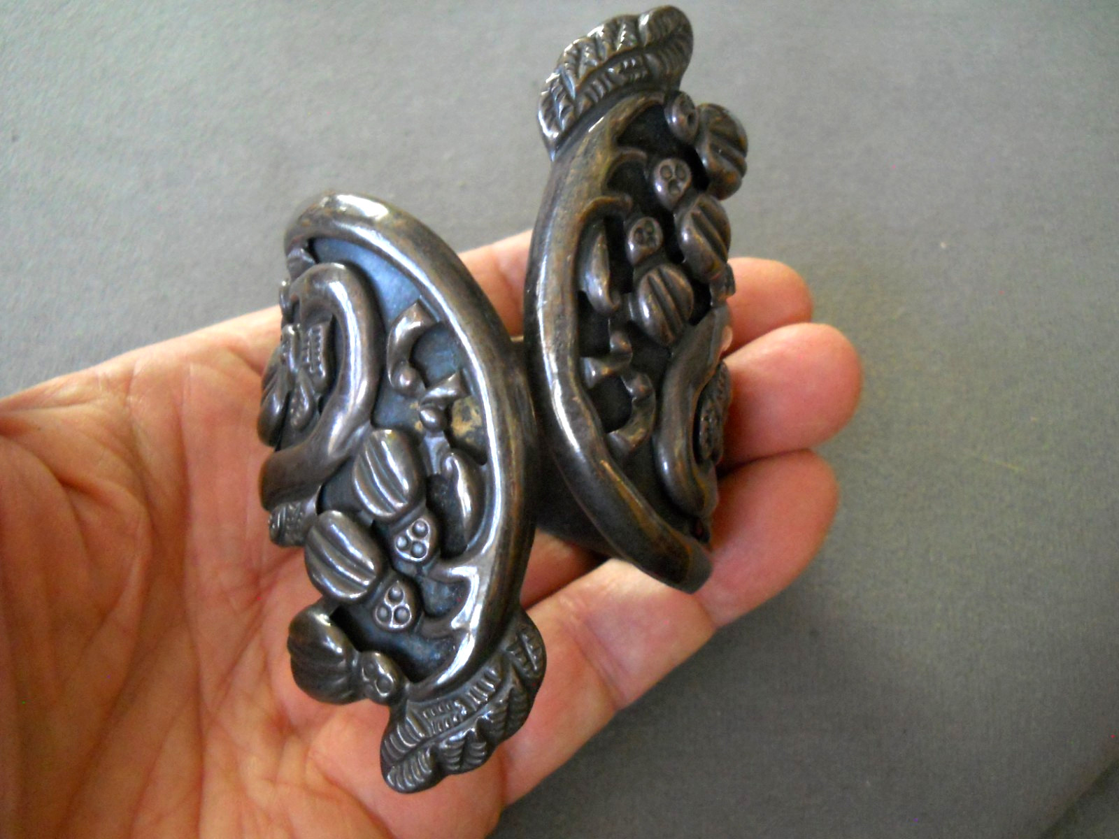 Los Ballesteros Vintage Taxco MEX Sterling Silver Floral Hinged Clamper Bracelet