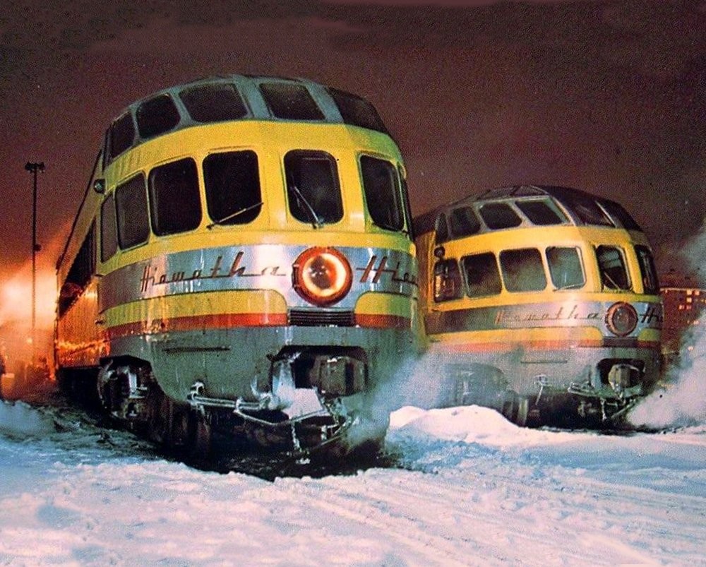 SKYTOP HIAWATHA TRAINS Chicago Milwaukee & ST PAUL Railroad PHOTO ( 225-i )