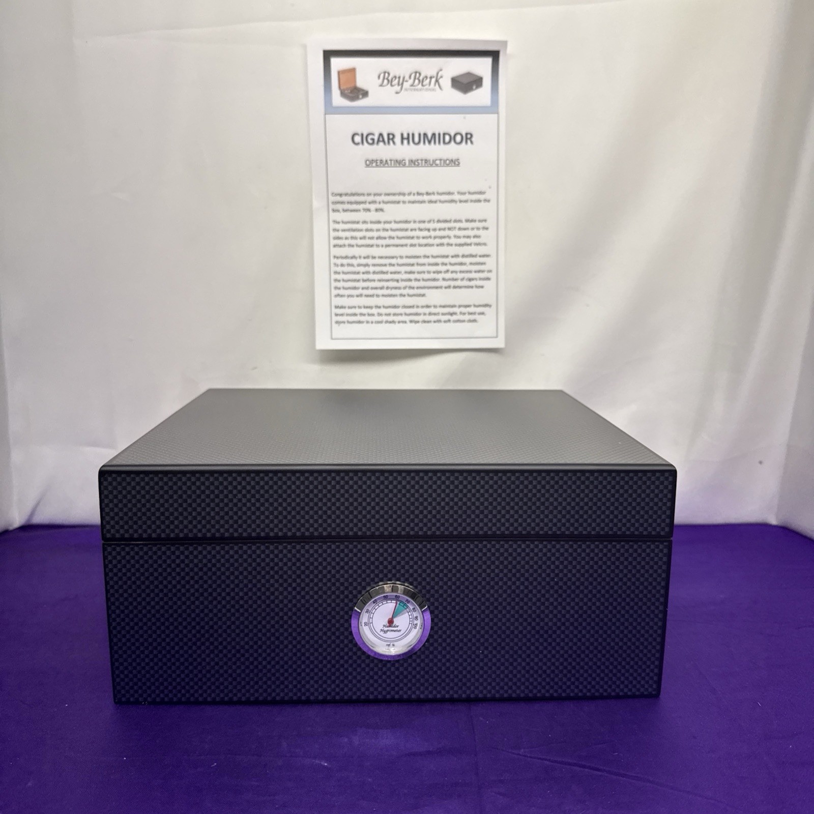 Bey-Berk International C421 Carbon Fiber Design Humidor Set  Black & Grey - 6