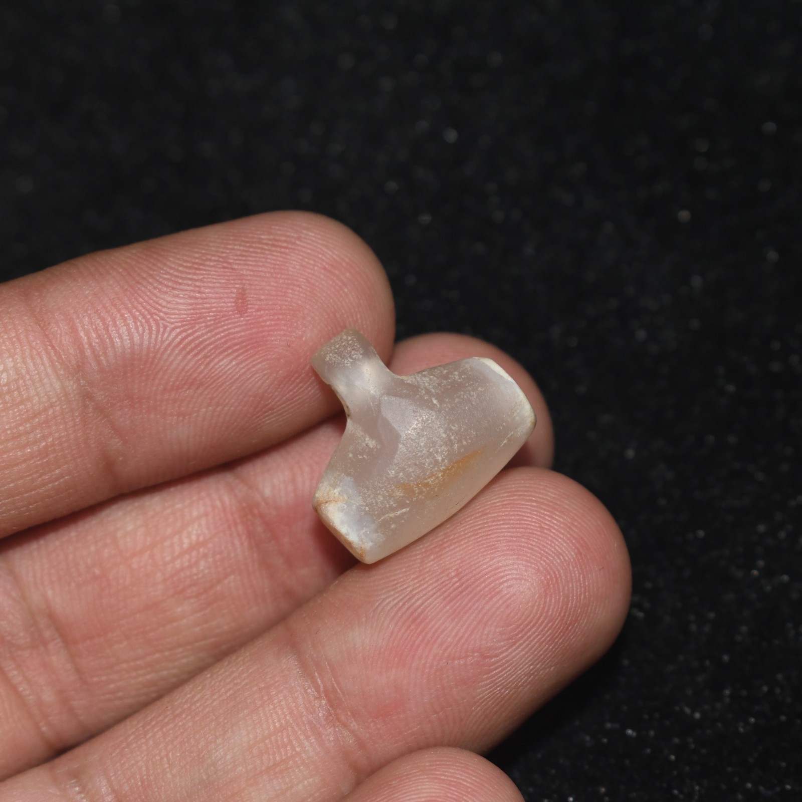 Genuine Ancient Tibetan Himalayan Agate Stone Dzi Bead Amulet in good Condition