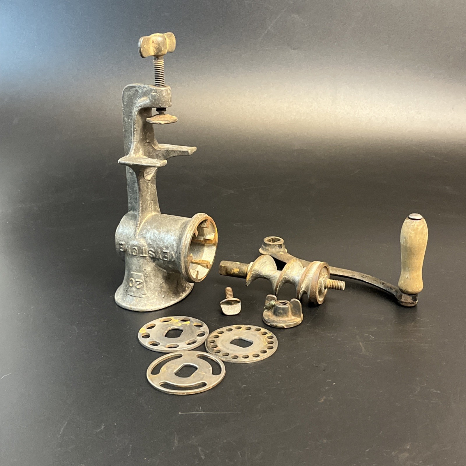 Vtg Keystone No. 20 Meat Grinder Hand Crank Table Mount USA Cast Iron Set