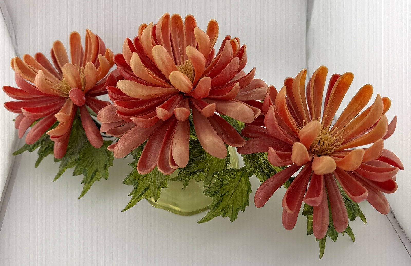 Vintage RARE 1968 CK Ind Co Ltd Large Lucite Acrylic 3D Floral Centerpiece 