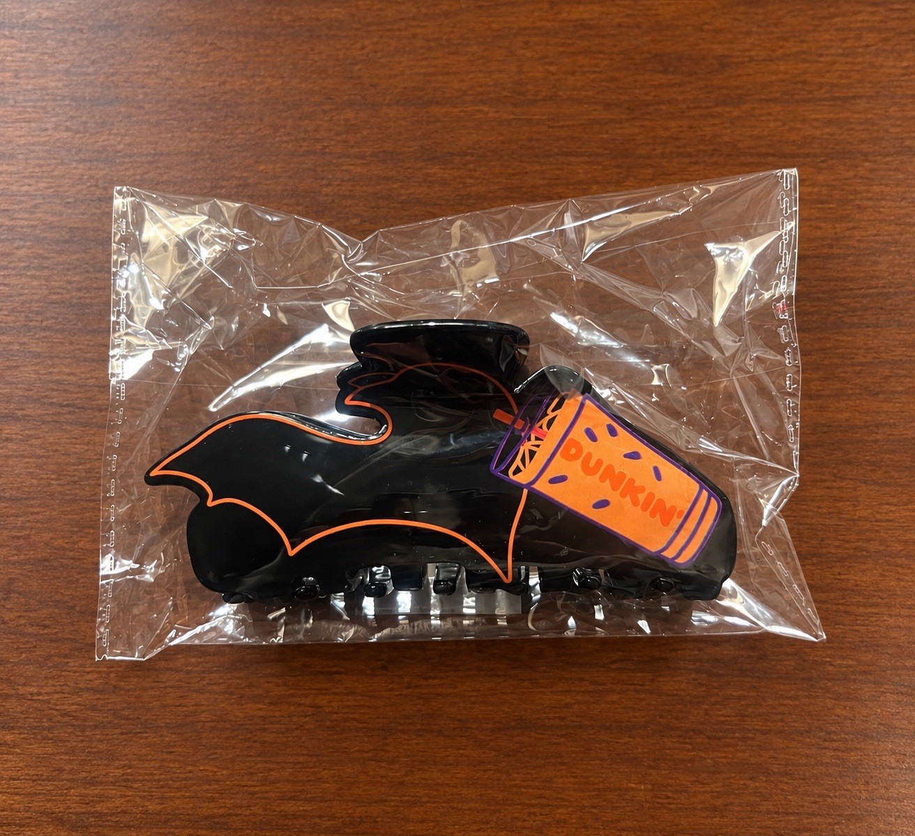 Dunkin Salem 2026 Halloween Bat Hair Claw Clip Orange Purple Drink NEW
