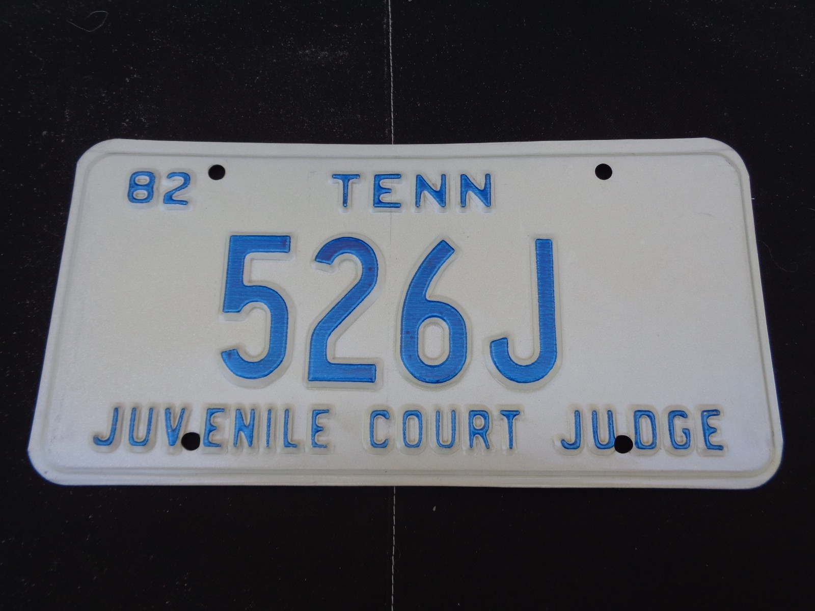 Vintage 1982 TENN JUVENILE COURT JUDGE 526 J License Plate ORIGINAL Tennessee