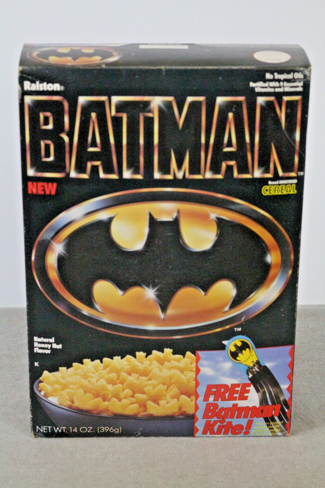 Vintage 1989 Ralston Batman Cereal w/ Batman Kite offer New Sealed