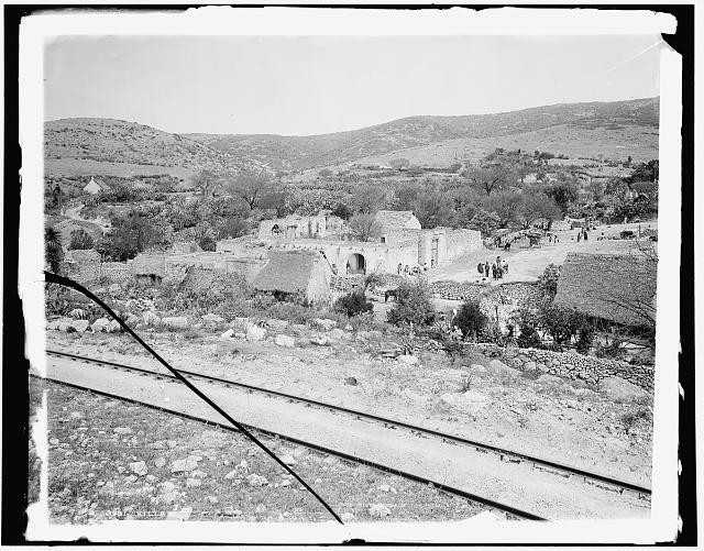 Photo:Villar Mexico 1880s Stone Buildings Railroad Tracks Landscape