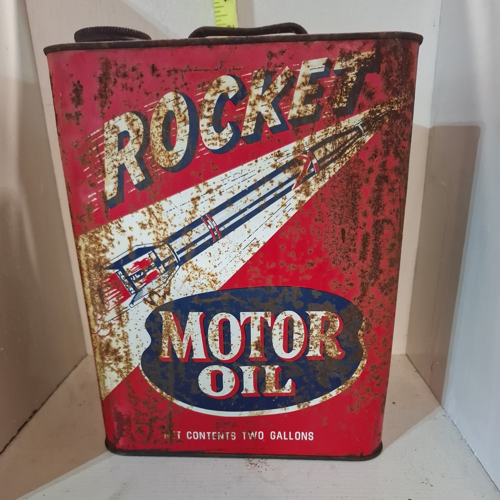 Pittsburgh Penn Co. Rocket 2 Gallon Motor Oil Can Vintage Creighton PA 81S6