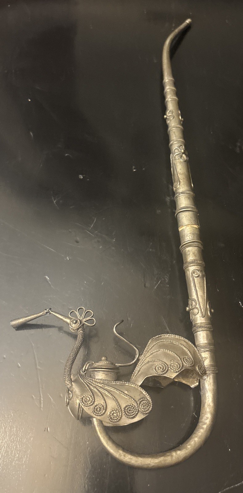 ANTIQUE ORIENTAL SILVERED METAL FILIGREE SMOKING PIPE ASIAN PEACOCK 13” Detailed