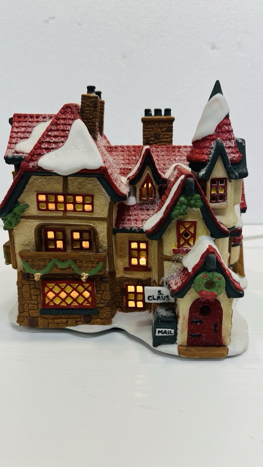 Dept 56 “ Santa’s Workshop” North Pole Series 56006 Retired 1990 Excellent 