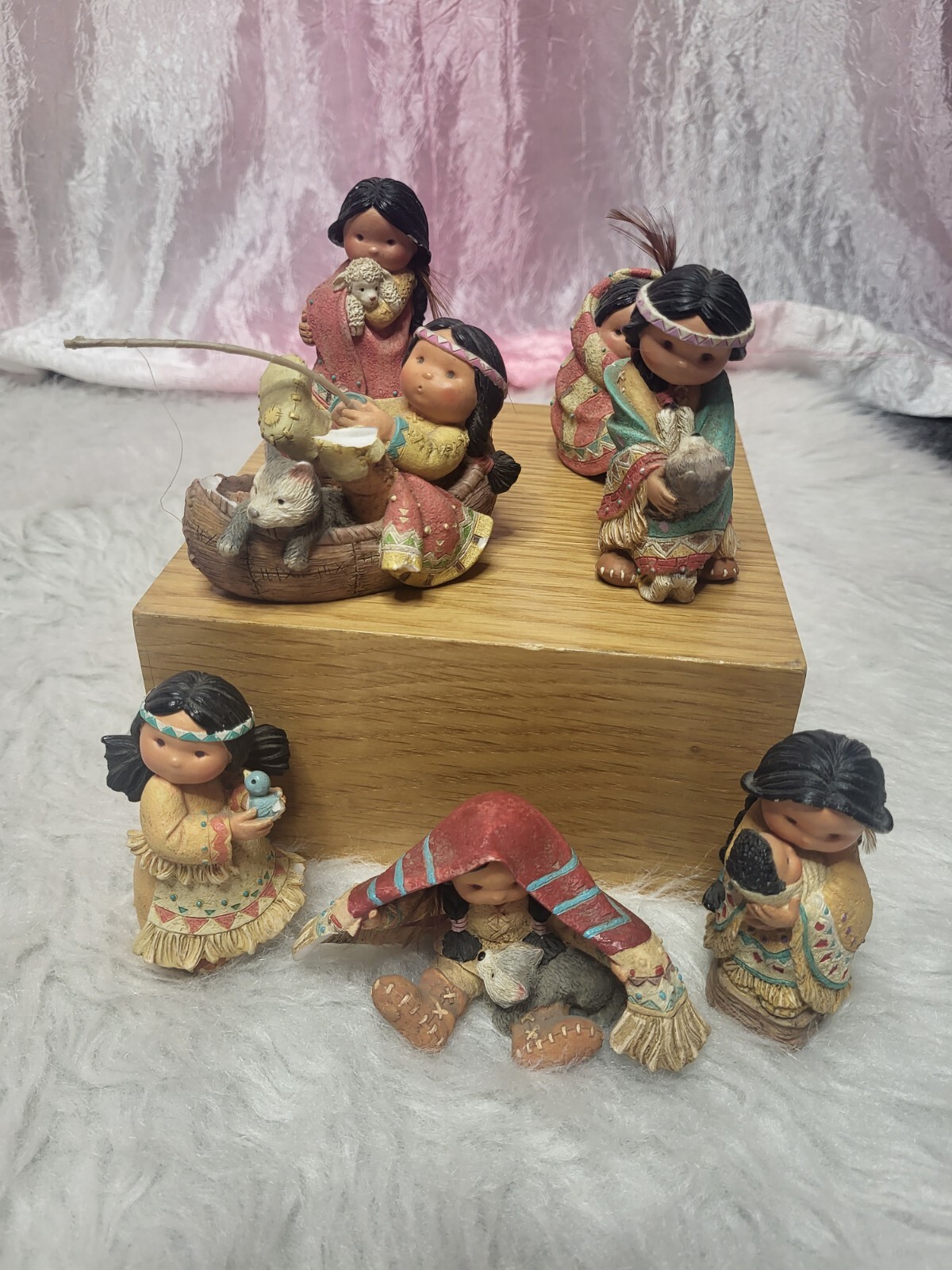 Vintage 1994 Friends of a Feather Resin Native American Collectibles 6 Figurines