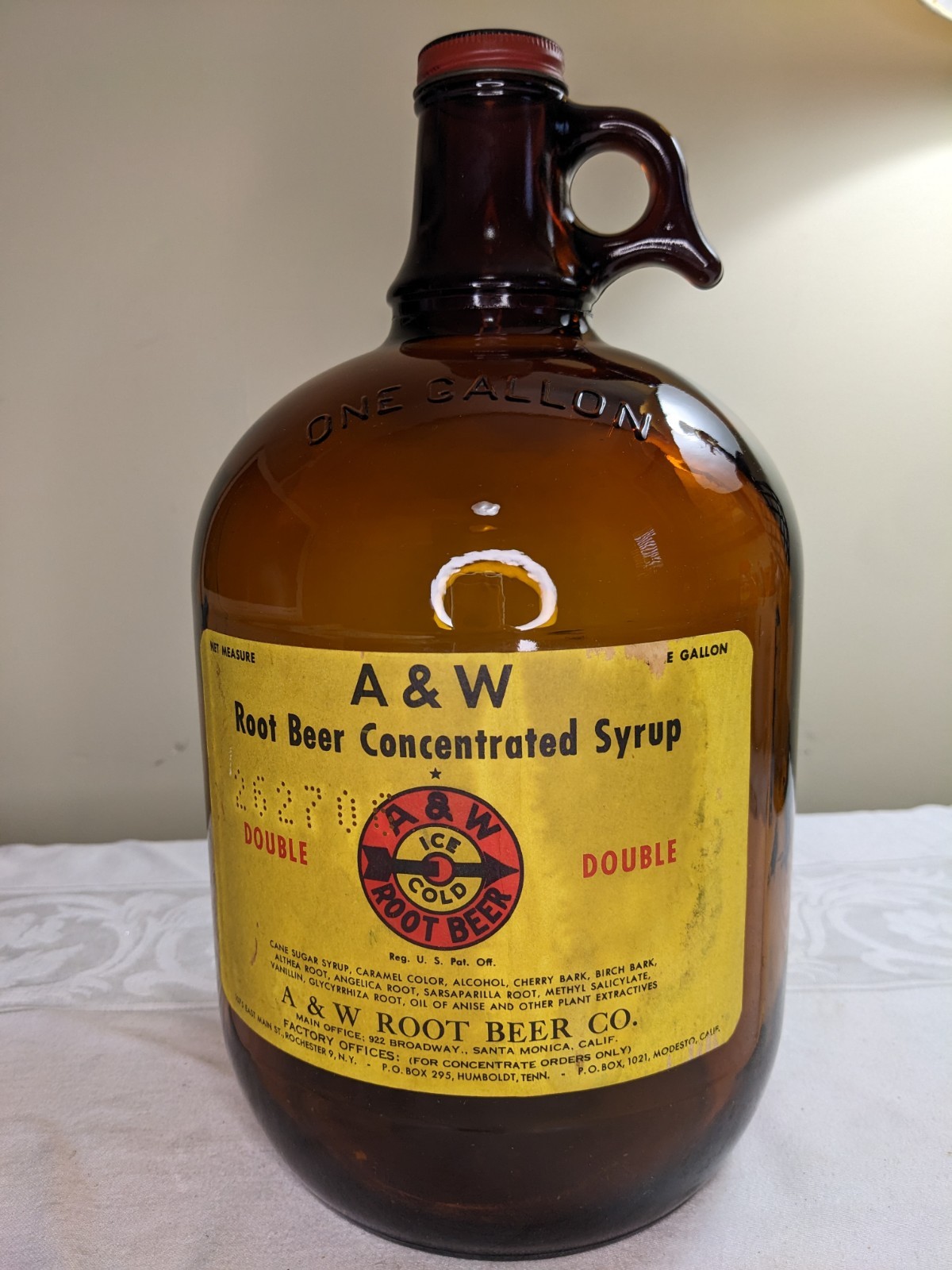 Early Rare A&W Root Beer Syrup, One Gallon Glass Bottle -- vtg Amber Jug, 11.5\