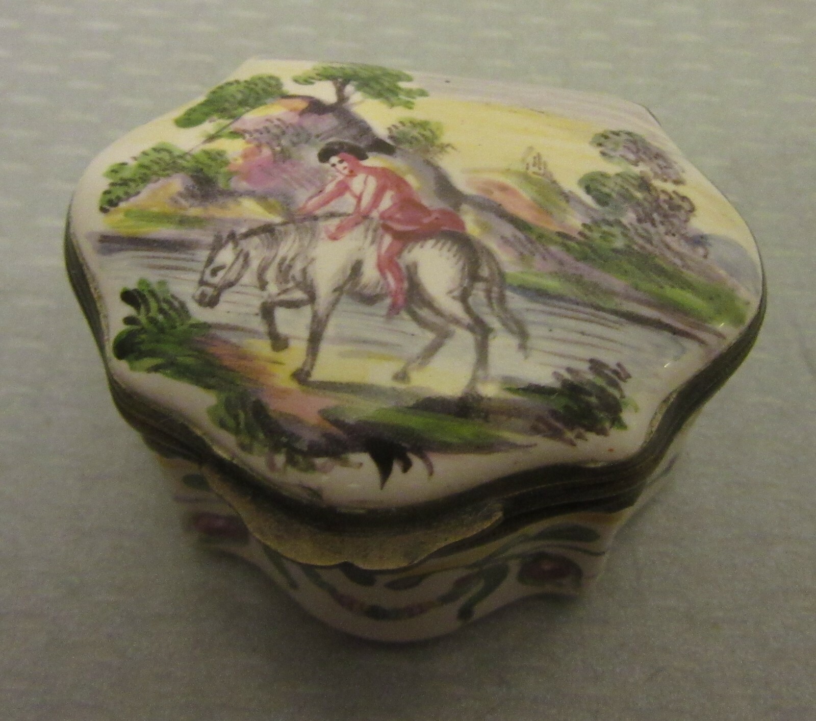19C Antique French Enamel Snuff Trinket Box Handpainted Horse Scene signed VP
