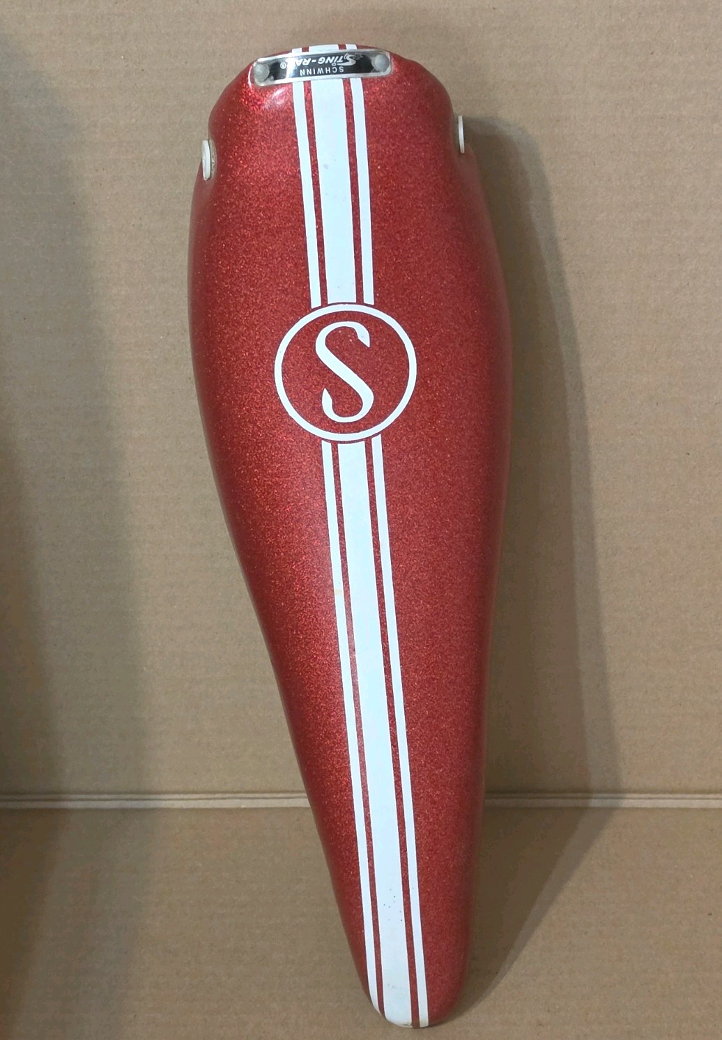 VINTAGE 1998-1999  SCHWINN APPLE KRATE BANANA S SEAT     6-37
