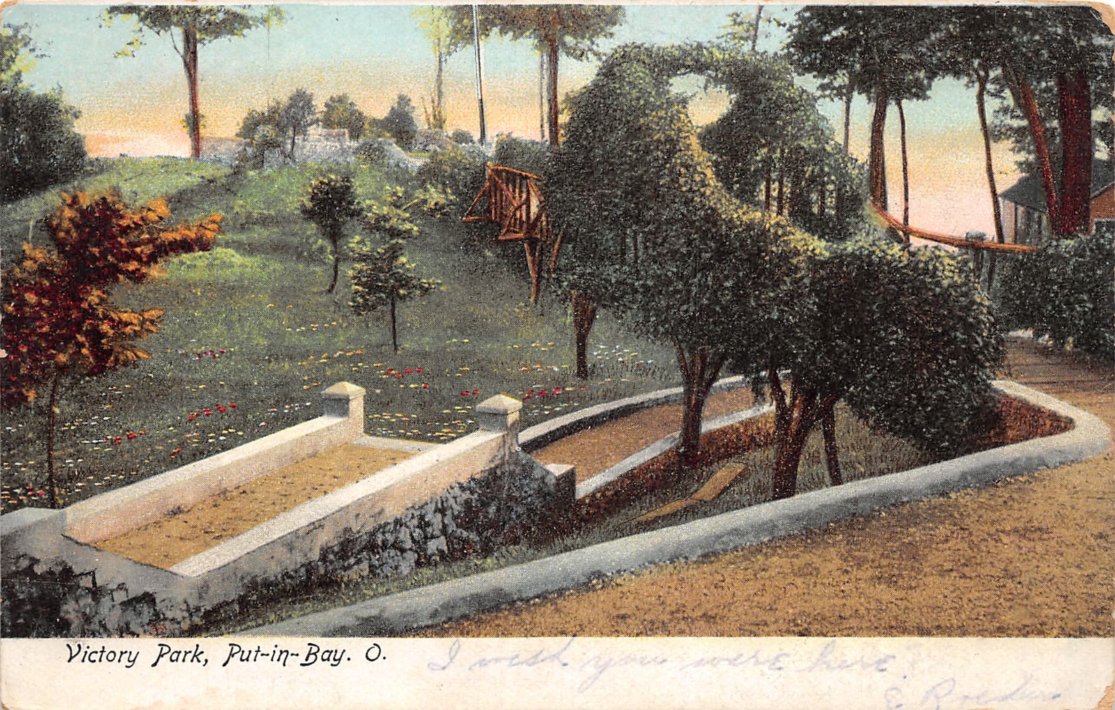 J70/ Put-In-Bay Ohio Postcard c1910 Victory Park Hotel Walkway 202