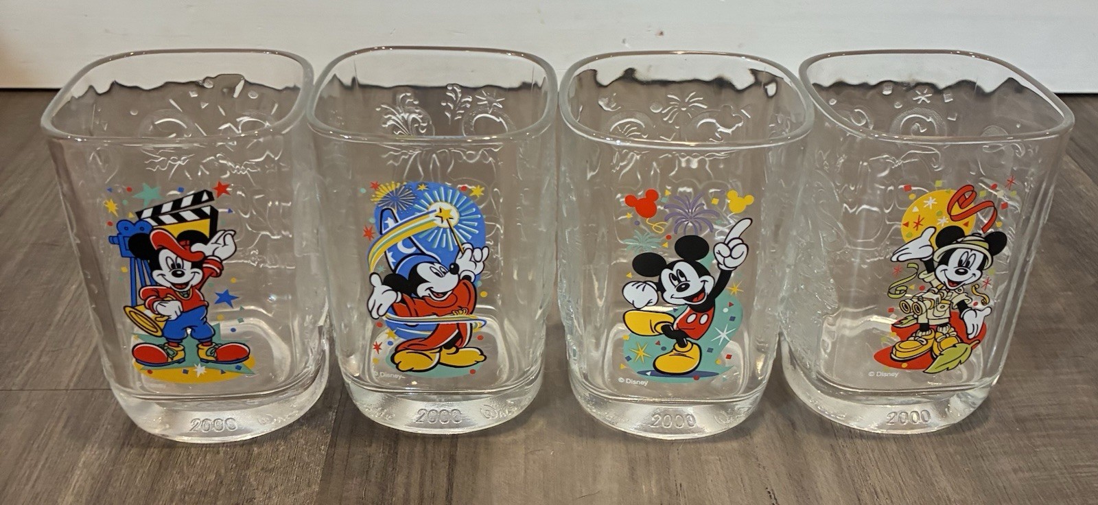 Vintage 2000 McDonald's Disney WorldMickey Mouse Glasses Set of 4