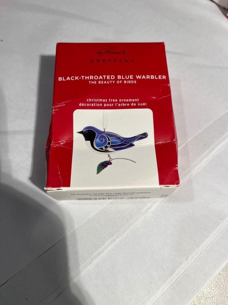 Hallmark Keepsake Ornament 2020 Black-Throated Blue Warbler The Beauty of Birds