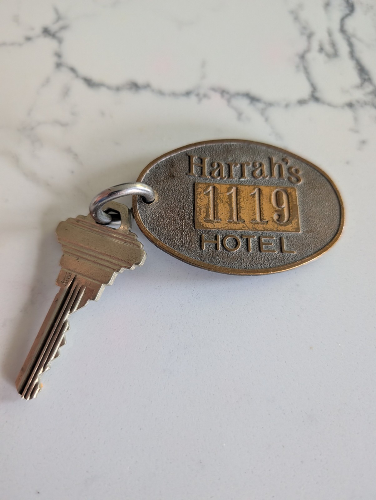 Vintage Harrah's Hotel Room 1119 Brass Keychain Reno Nevada Collectible 