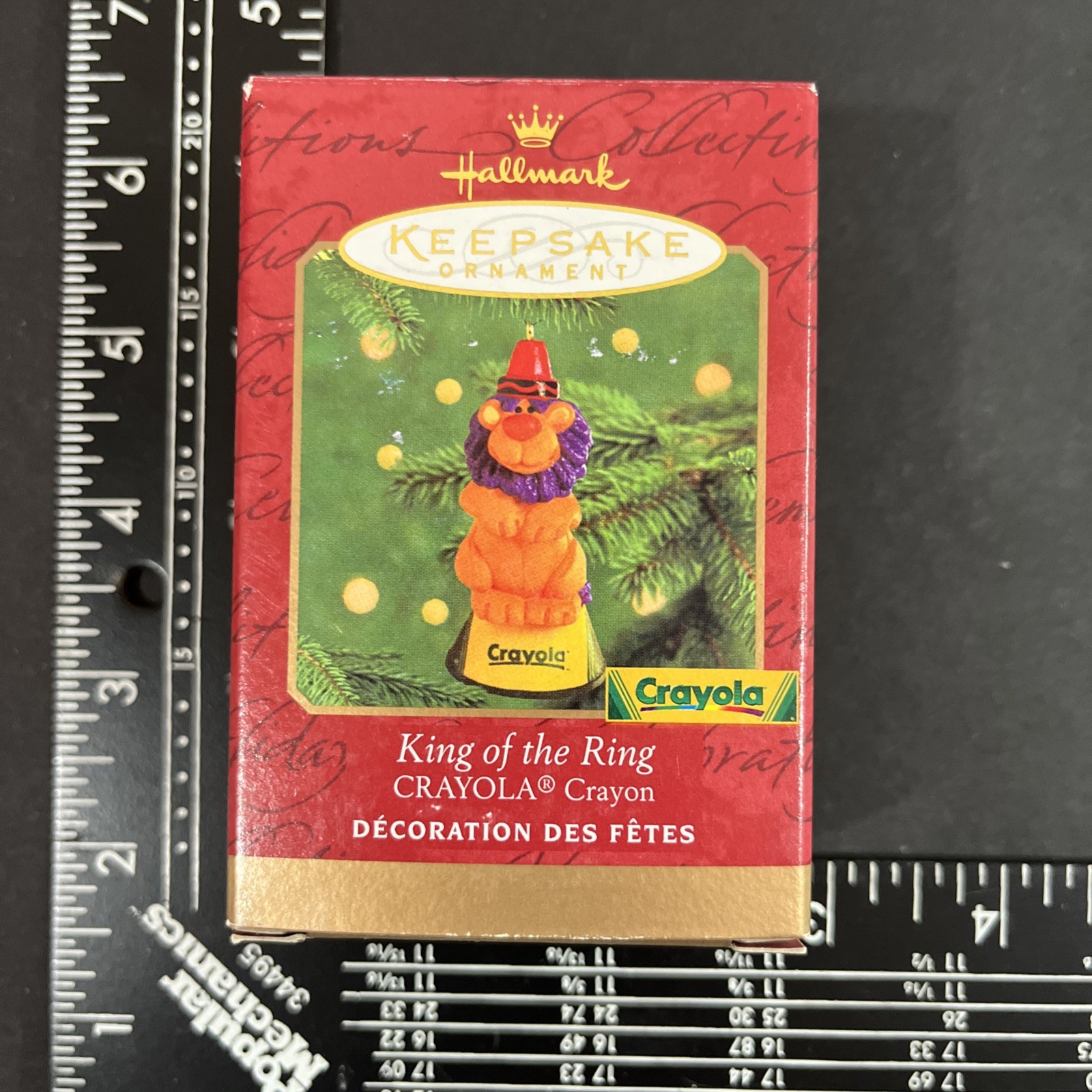 Vtg 2000 Hallmark Ornament King of the Ring Lion Crayola Crayon Series