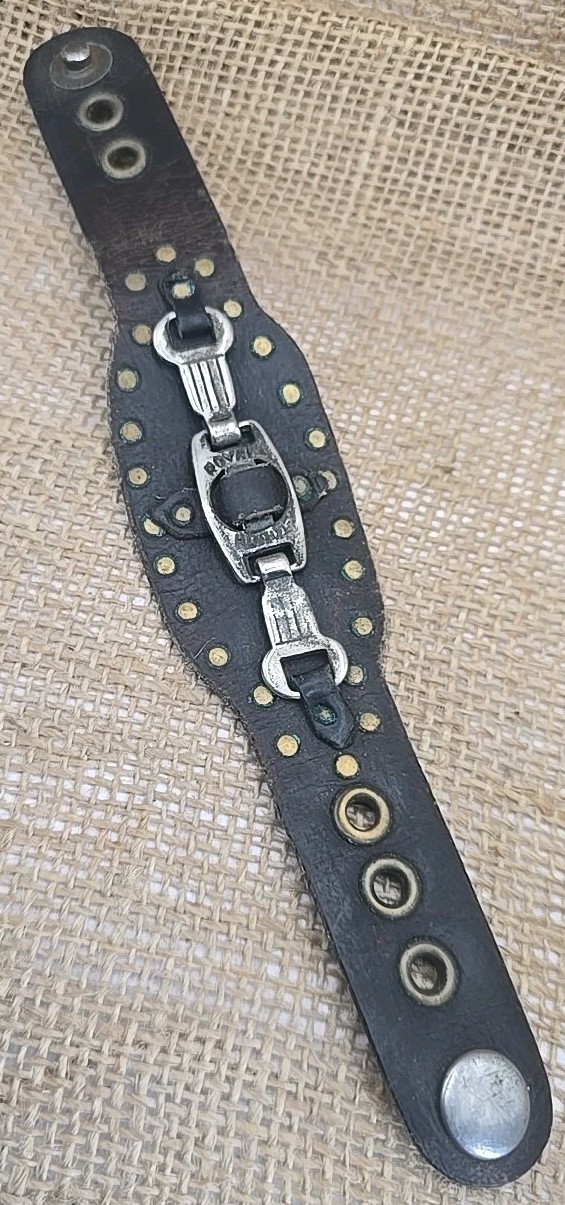 Vtg Vietnam Bracelet Royal Hanoi Leather Trench Art