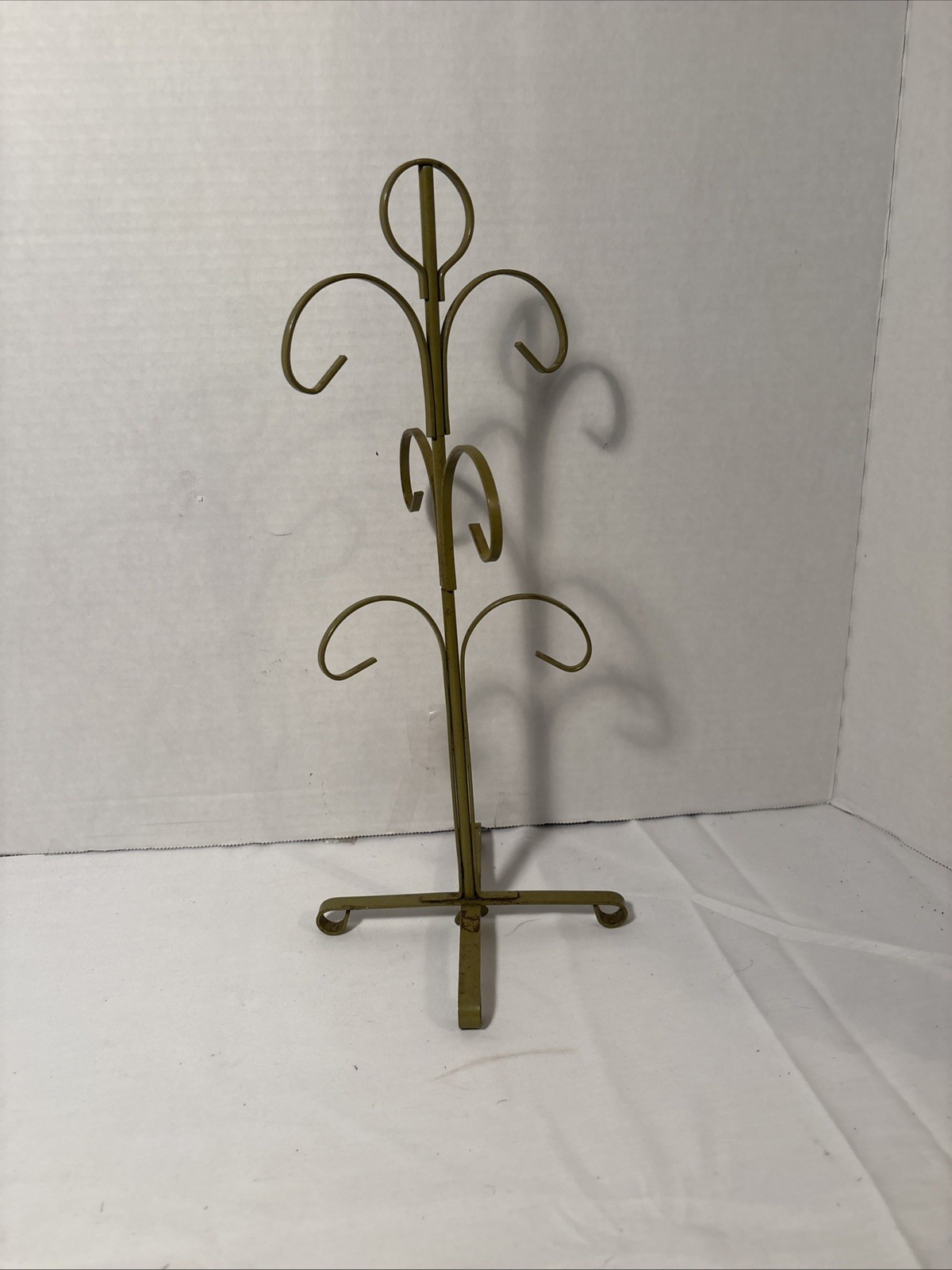 Vintage Olive Green Metal 6 Mug Cup Holder Tree  MCM Japan 14.5\