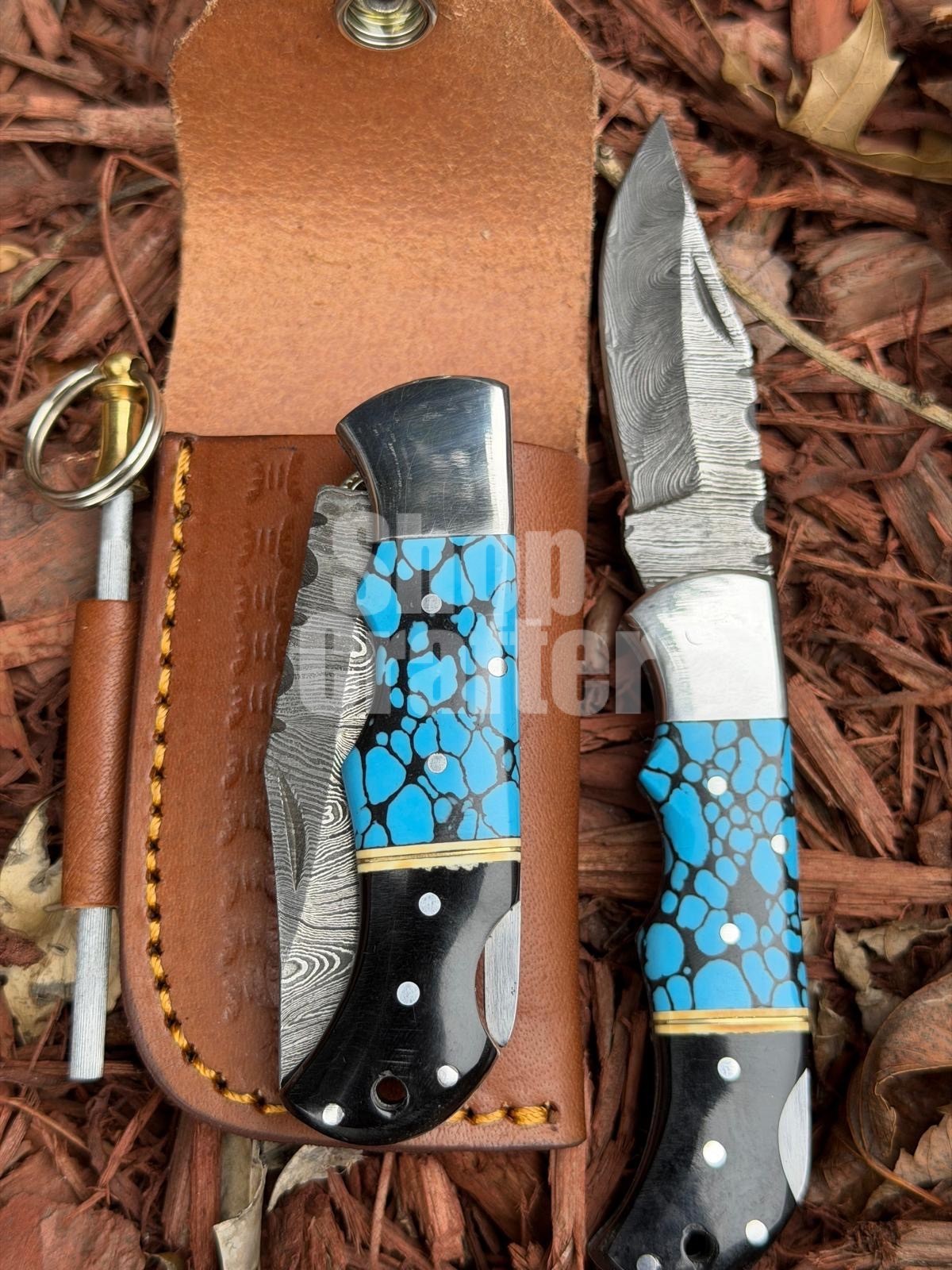 Collectible Handmade Damascus Steel Turquoise Stone Folding Hunting Pocket Knife