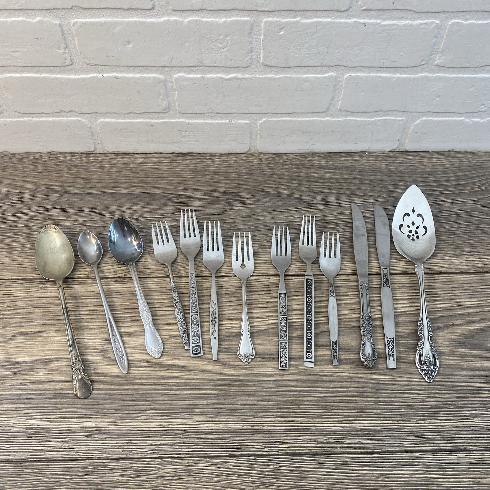 Mixed Lot of 13 Vintage Flatware Dinnerware Floral Patterns Crafts