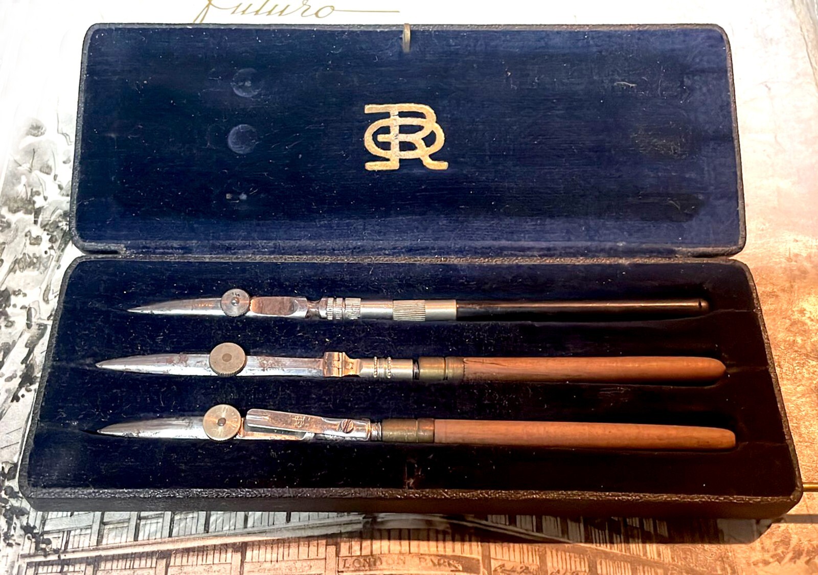 Antique E.O. Richter & Co. Set of 3 Ruling Pens w/Orig. Case, Germany (CM2886)