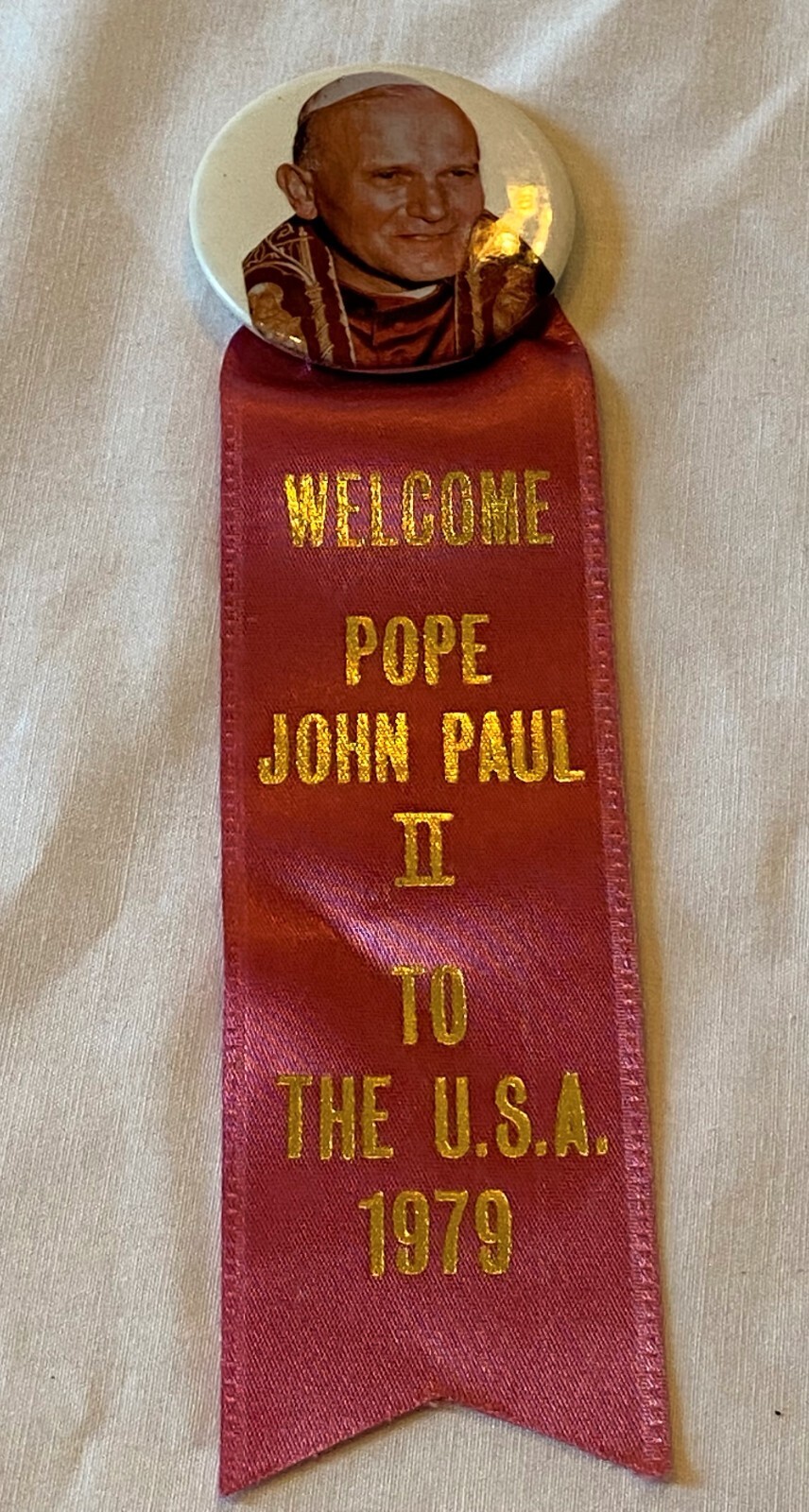 Nice 1979 Pope John Paul II America Visit Pinback Button Badge w Ribbon