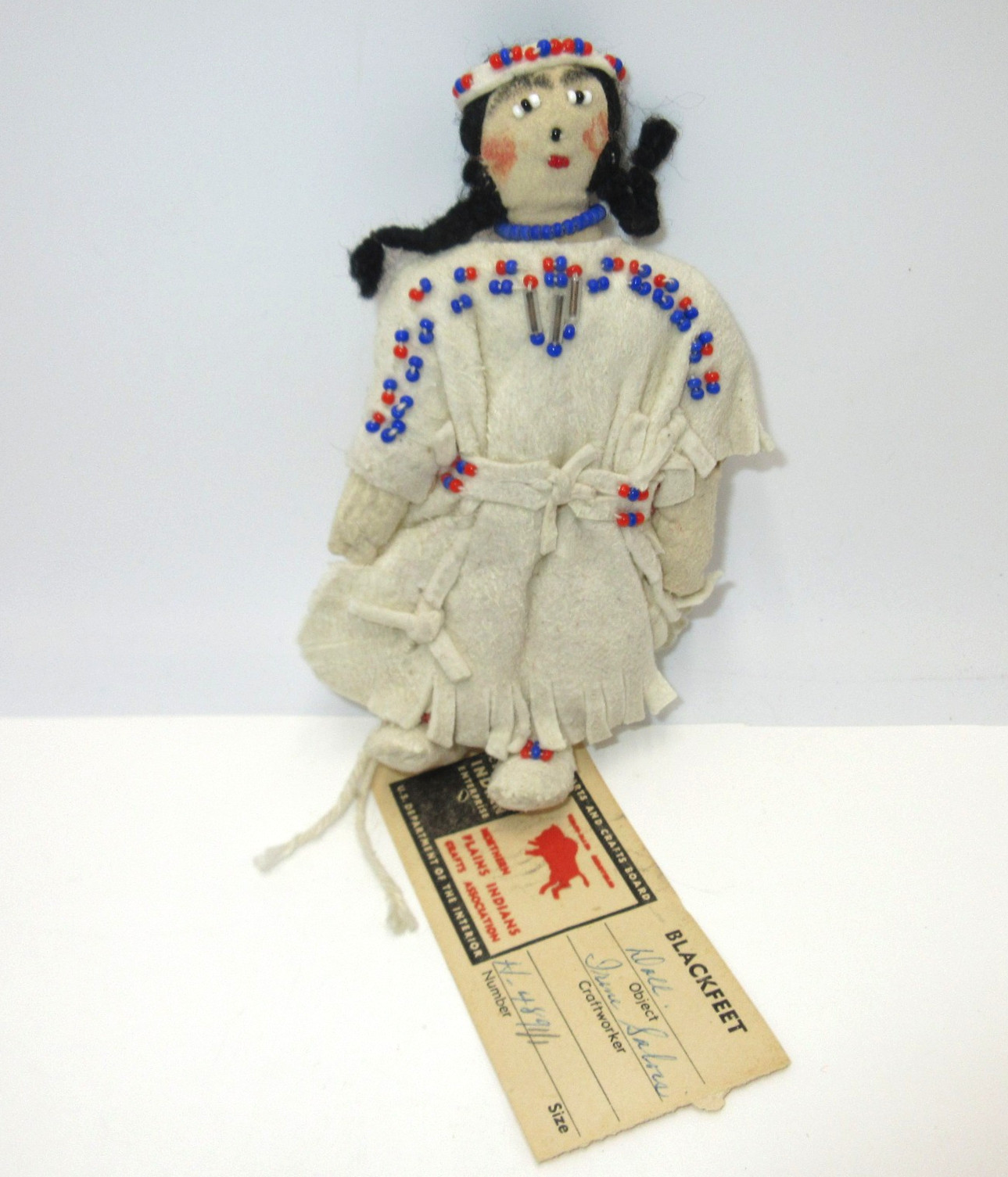 Vtg Irene Sabors Blackfeet Native American Doll Certified Crafts Leather Beaded