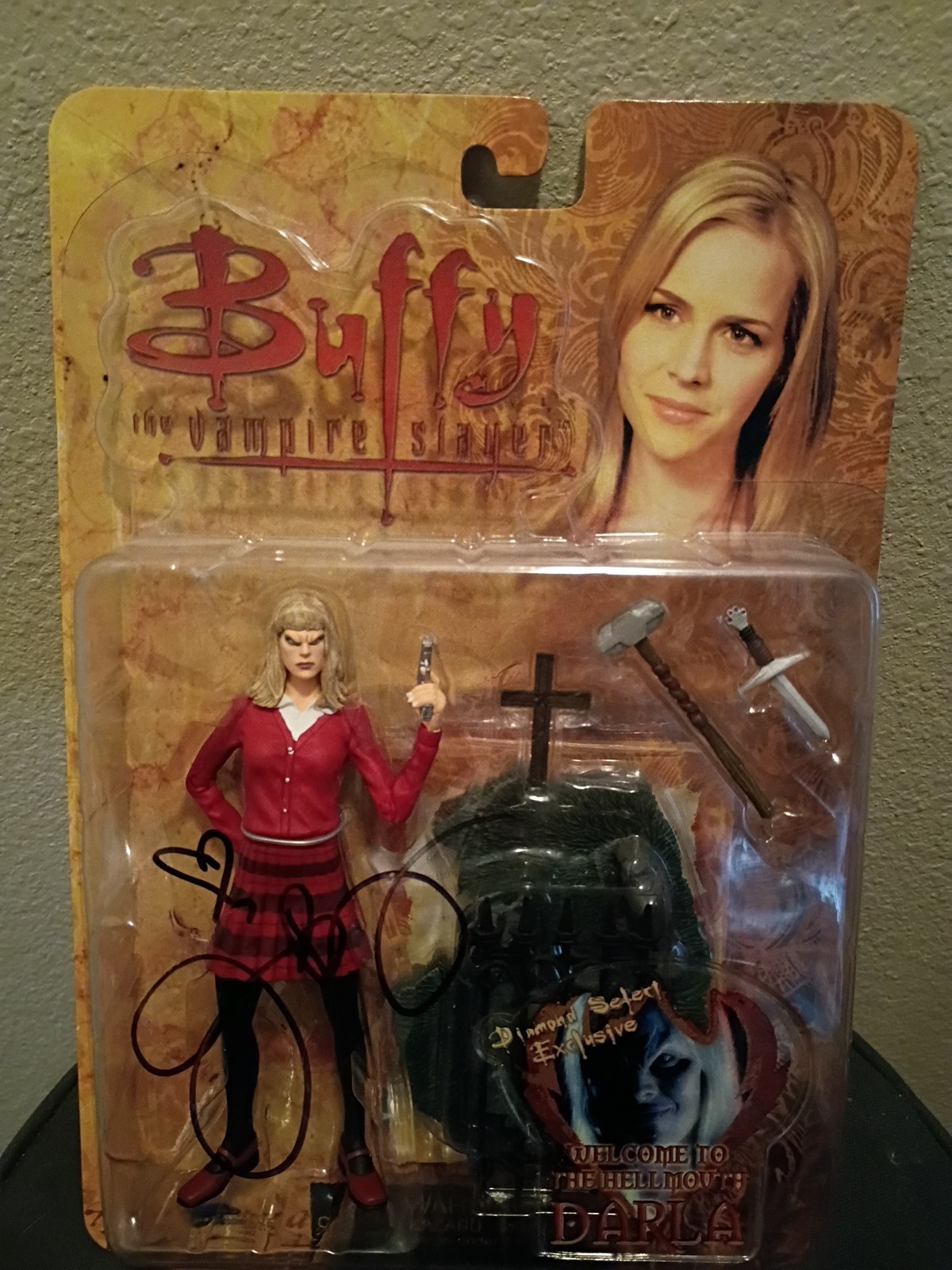 Buffy The Vampire Slayer Darla Figure 2004 Diamond Select Exclusive Autographed
