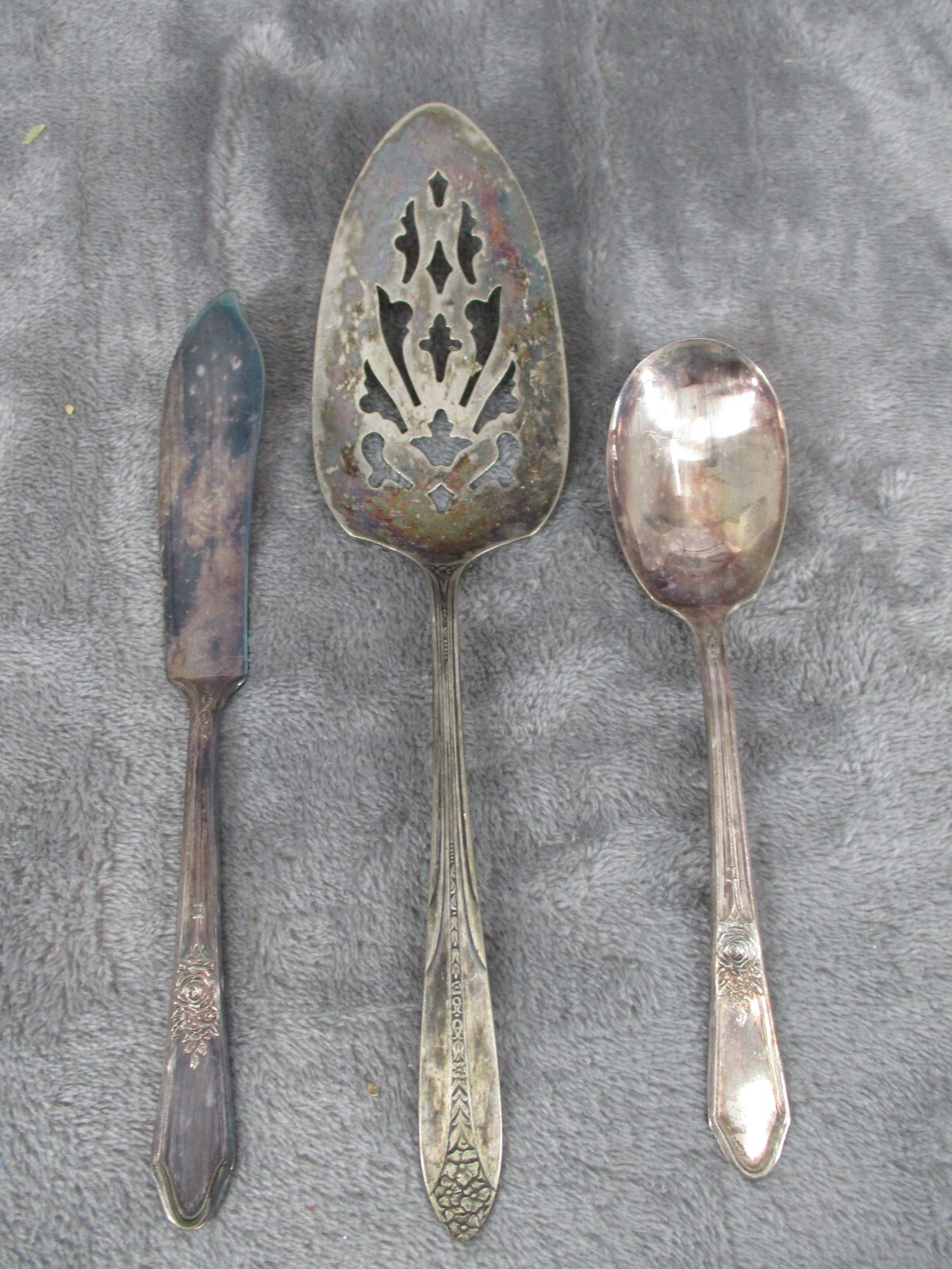 Reed & Barton Serving Spoon Spreader Knife & National Silver Cake Pie Server VTG