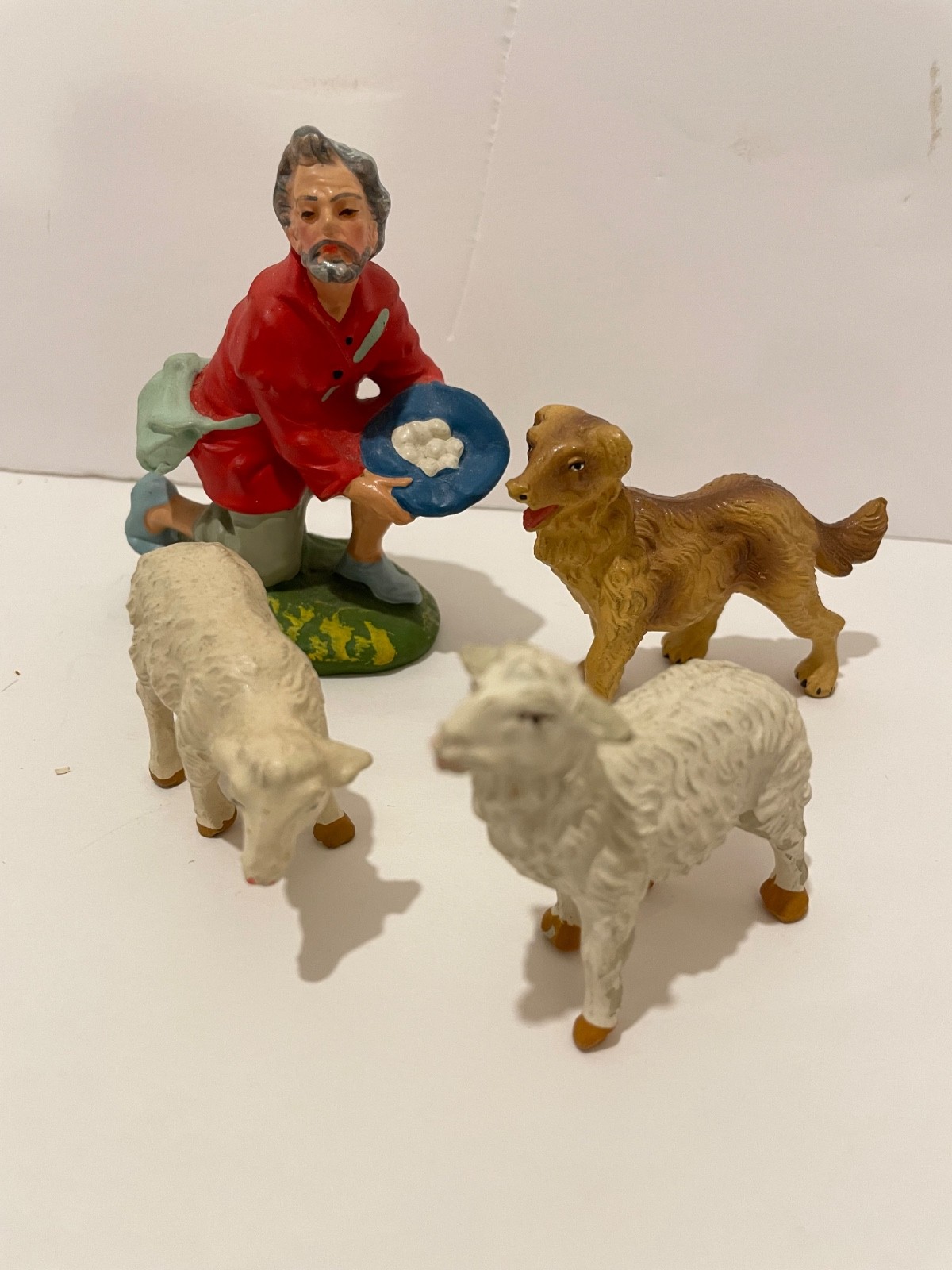 4 Vtg Nativity Composition Shepherd 3 3/4” Sheep Dogs 2.5”-3” Italy Replacement