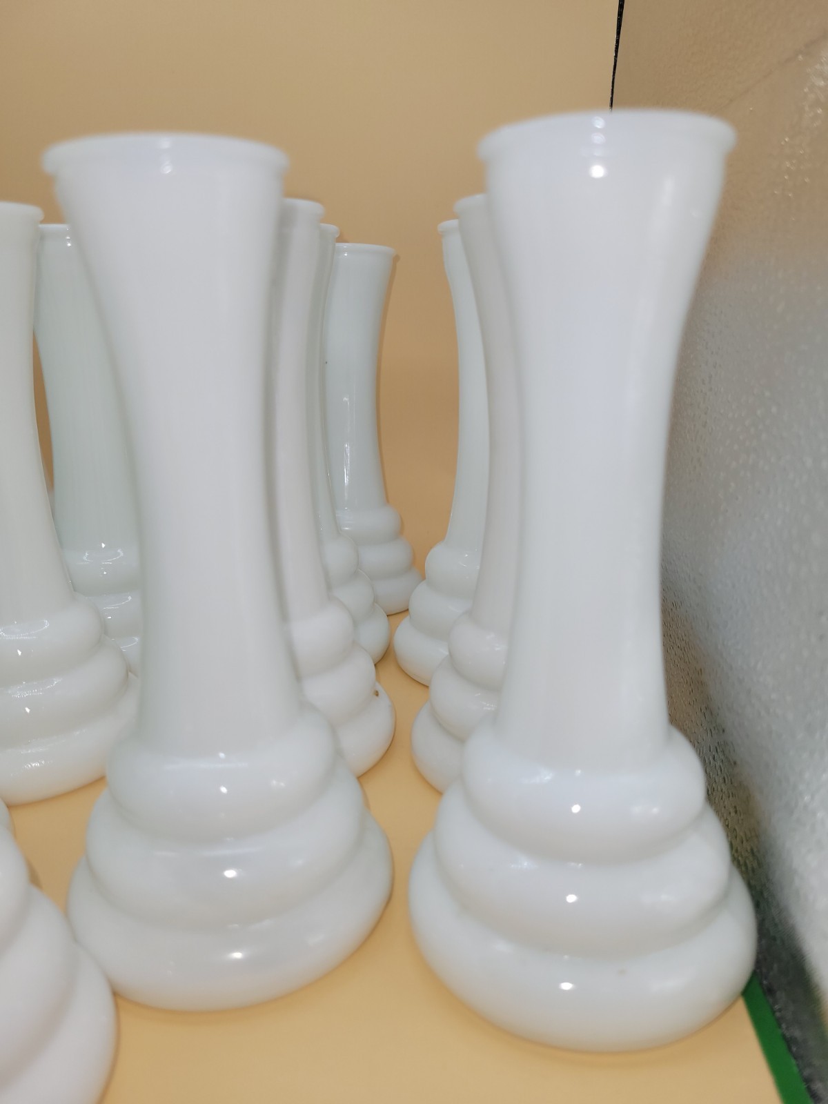 (12) White Milk Glass Bud Vase from the 1960s  (12) all in great condition.