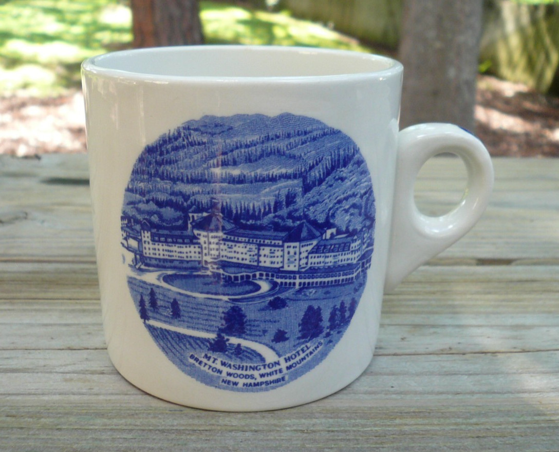 Vtg The Mount Washington Hotel & Resort Bretton Woods White Mountains NH Mug